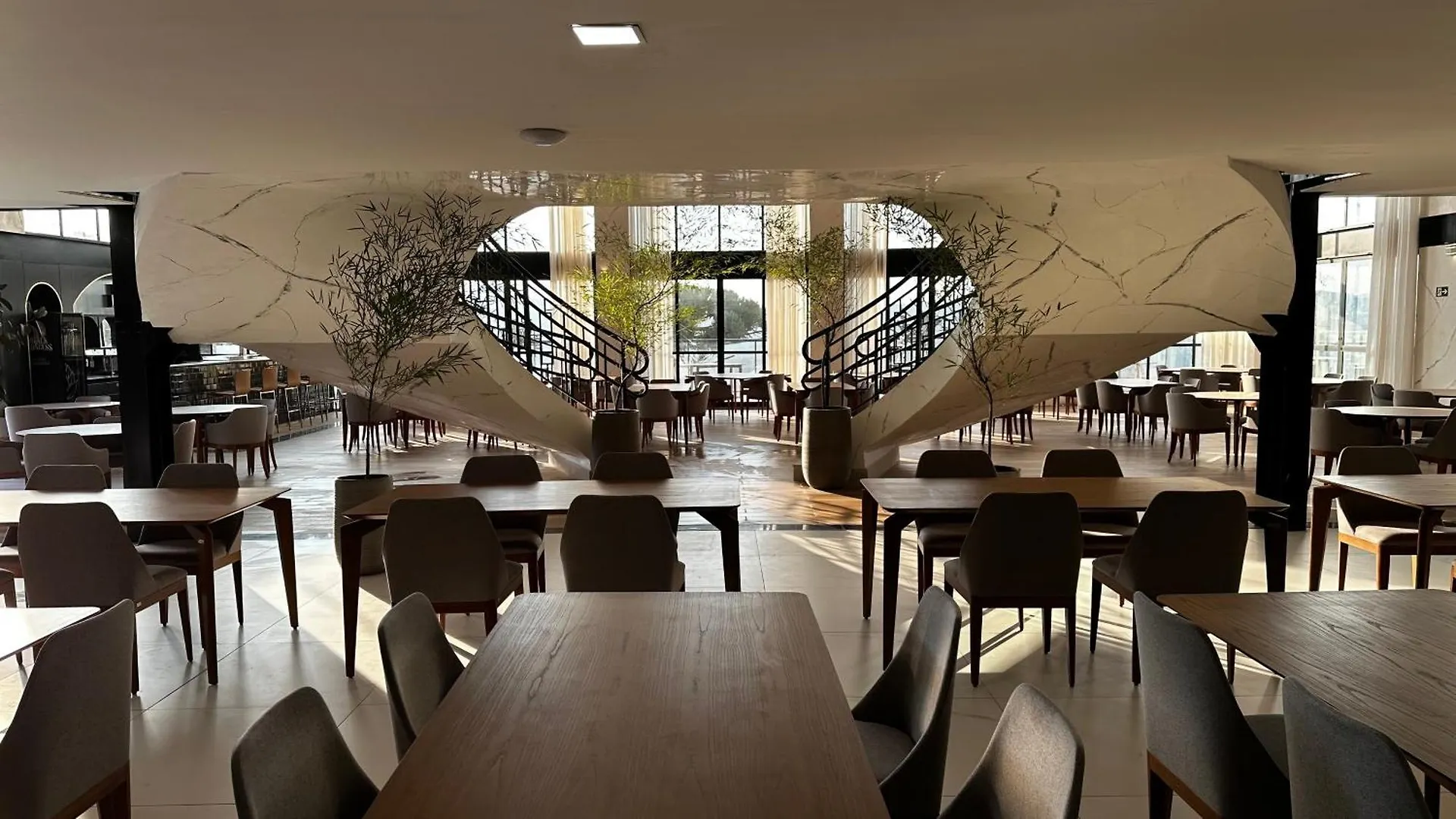 Flat No Resort Completao Gran Paradiso - Tem Tudo - Novinho Campos do Jordao Hotel