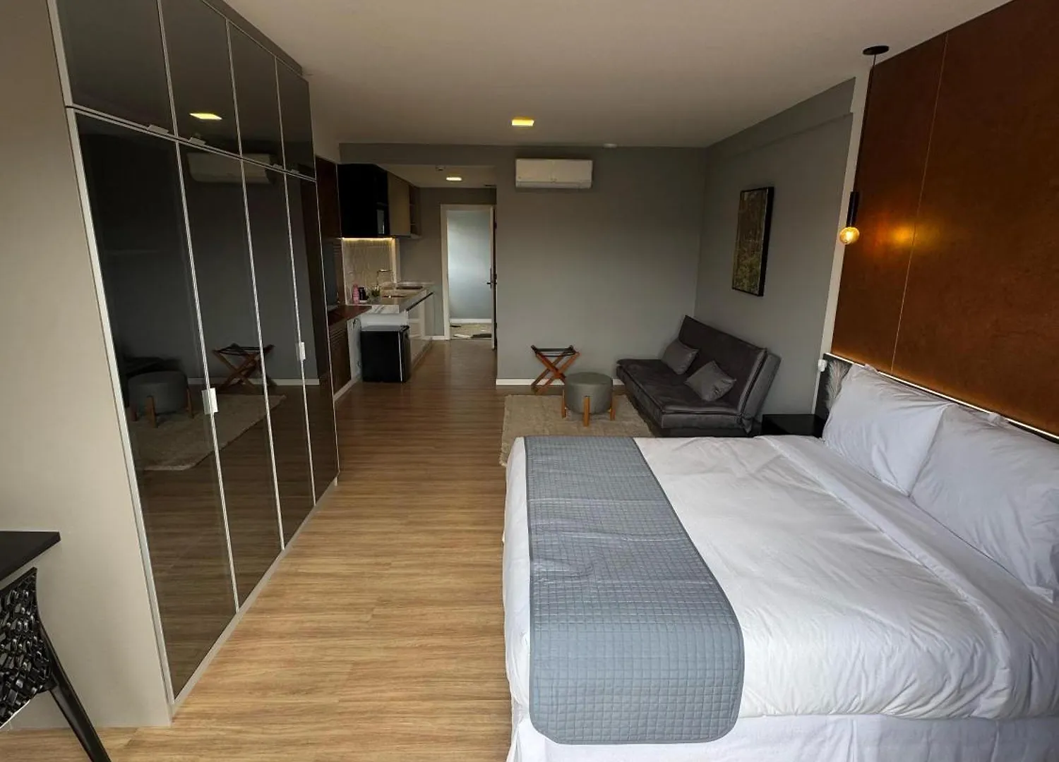Flat No Resort Completao Gran Paradiso - Tem Tudo - Novinho Campos do Jordao