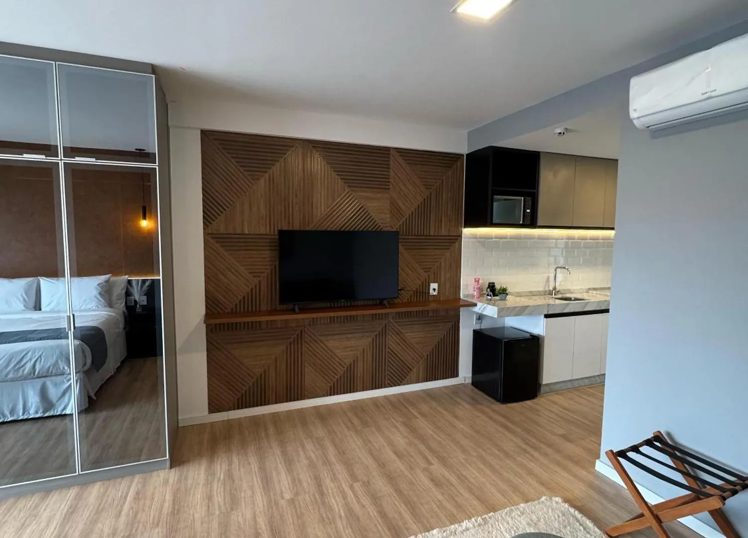 Flat No Resort Completao Gran Paradiso - Tem Tudo - Novinho Campos do Jordao Hotel