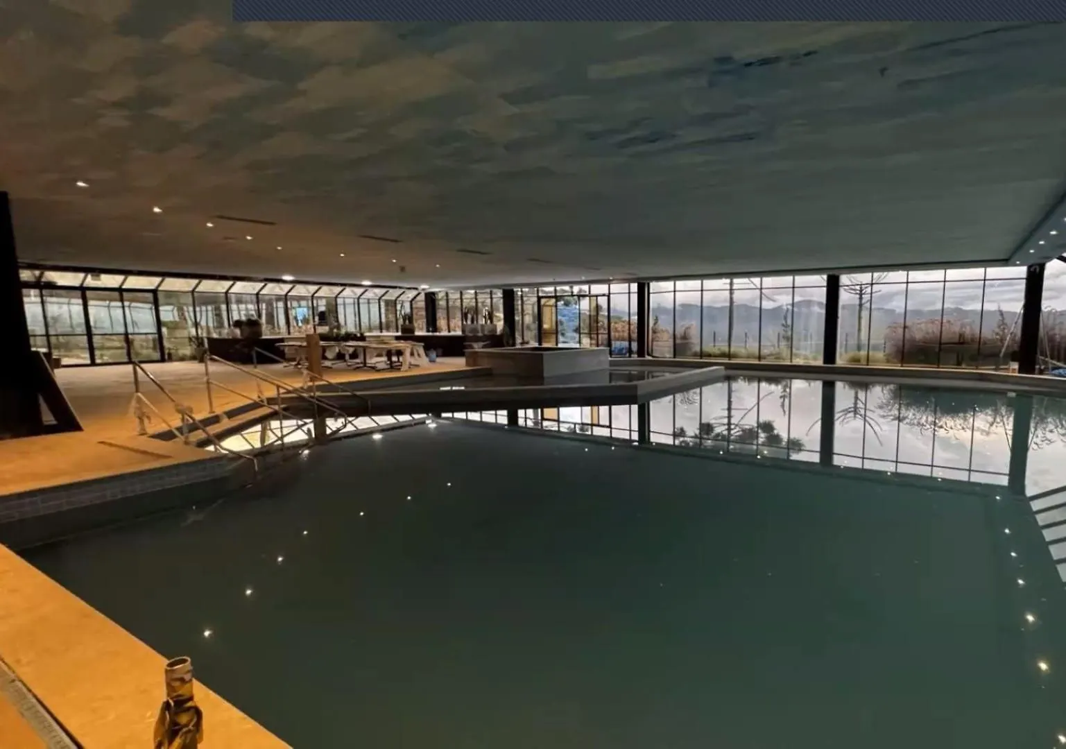 Flat No Resort Completao Gran Paradiso - Tem Tudo - Novinho Campos do Jordão Hotel