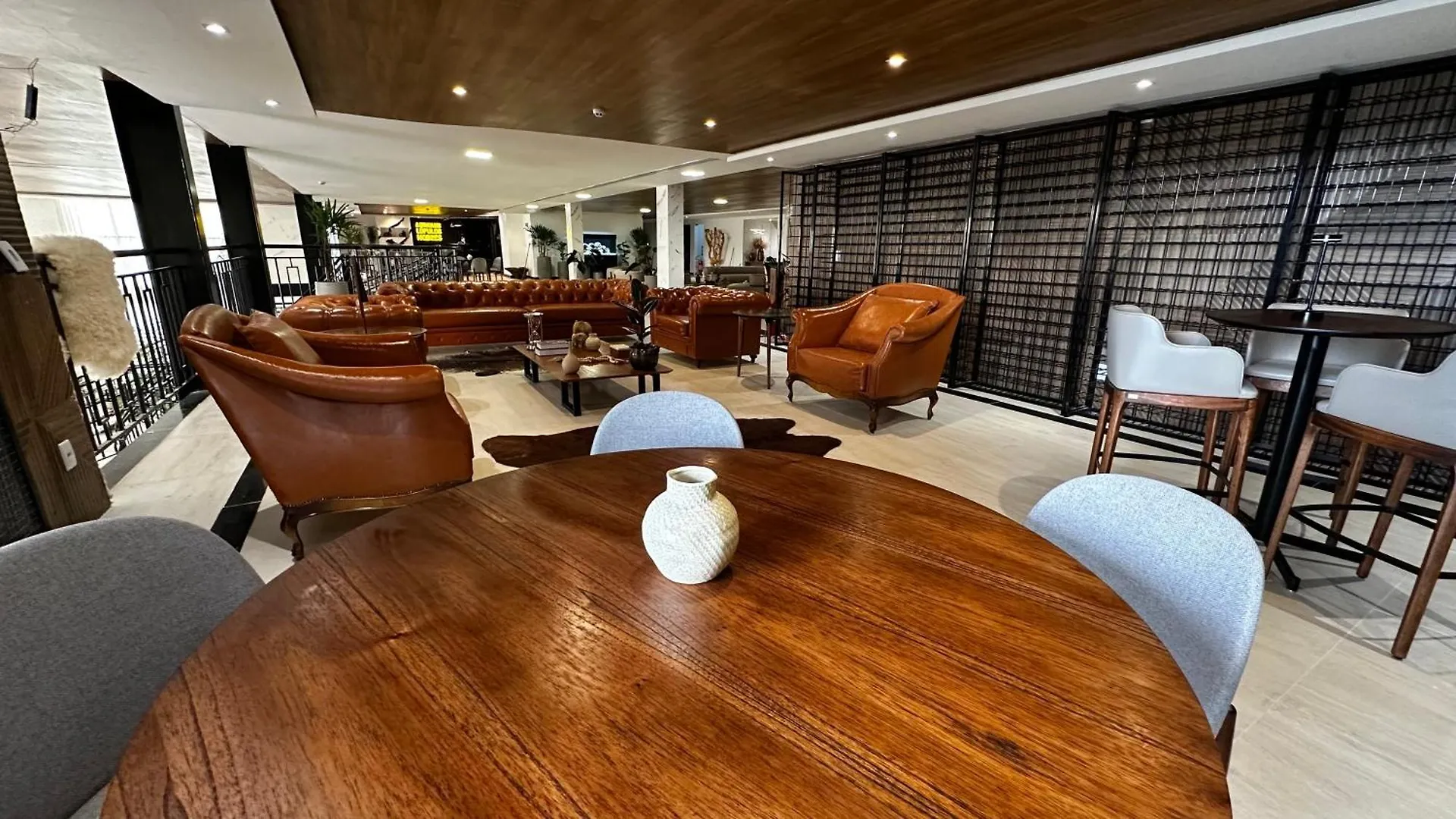 Hotel Flat No Resort Completao Gran Paradiso - Tem Tudo - Novinho Campos do Jordão