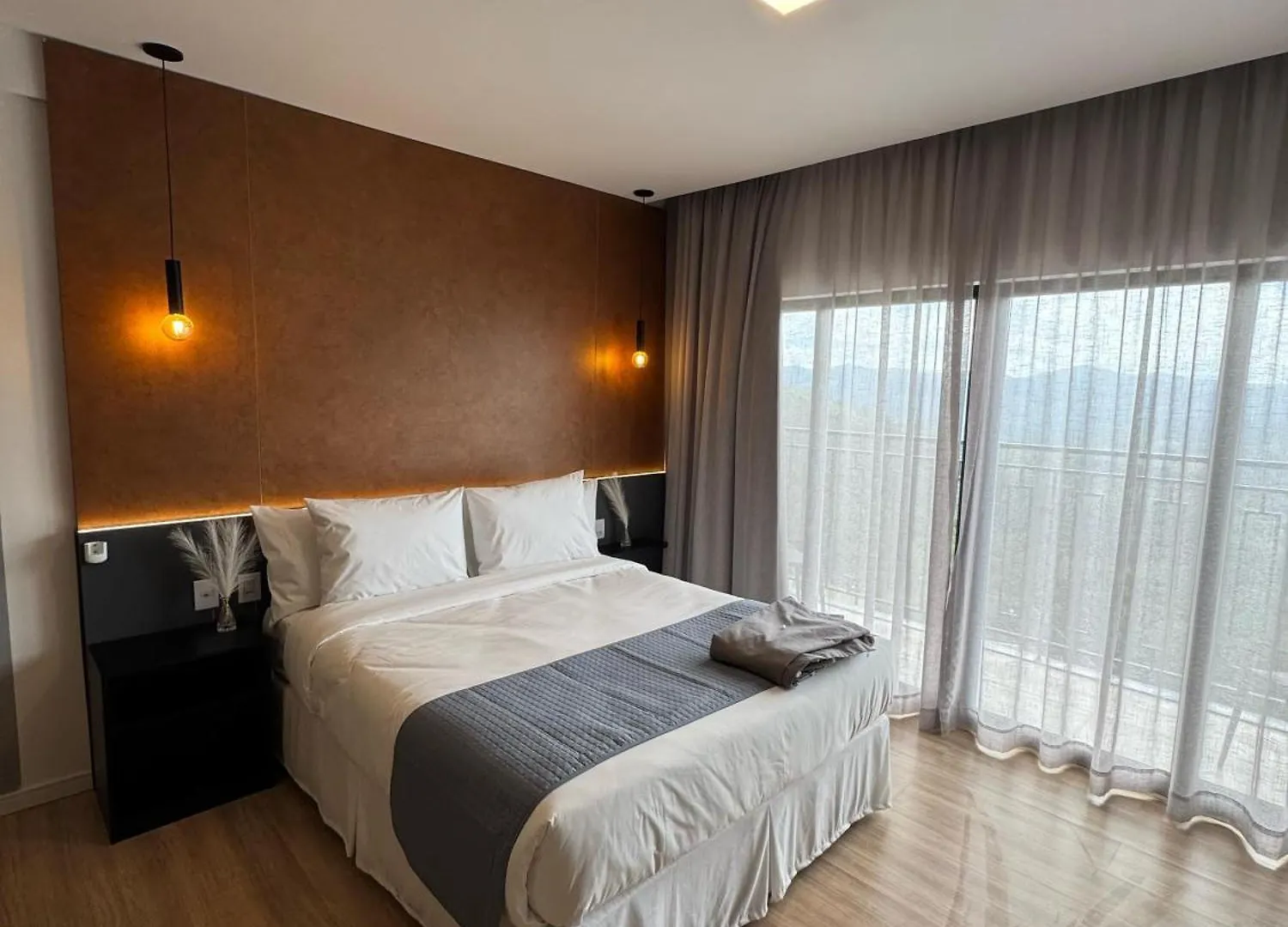Flat No Resort Completao Gran Paradiso - Tem Tudo - Novinho Campos do Jordão Hotel